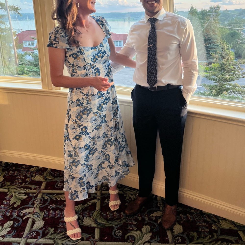Floral Blue and White Dress - Picture 4 of 5